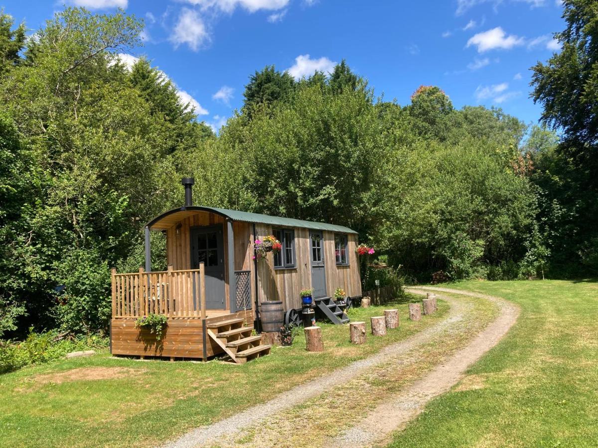 Brook The Shepherd Hut ซัลทาช ภายนอก รูปภาพ