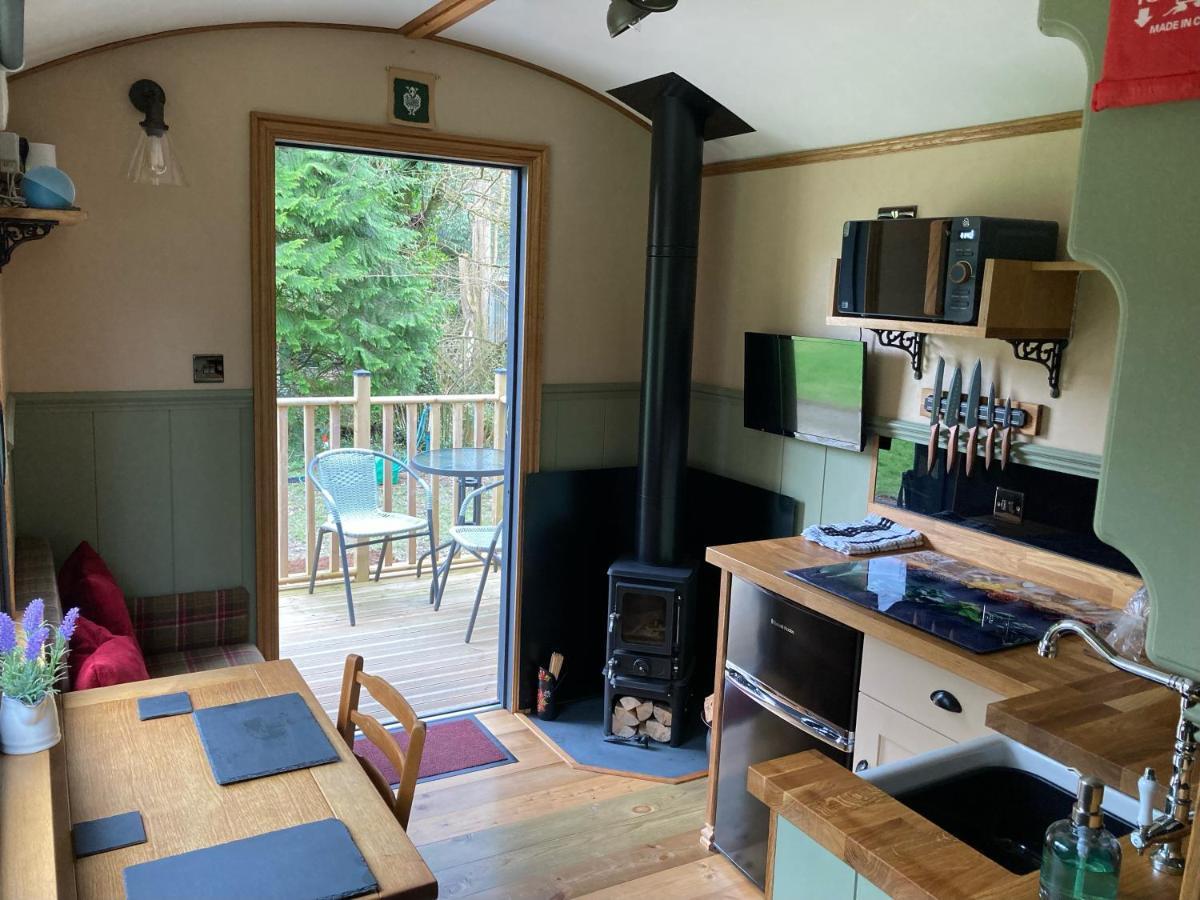 Brook The Shepherd Hut ซัลทาช ภายนอก รูปภาพ