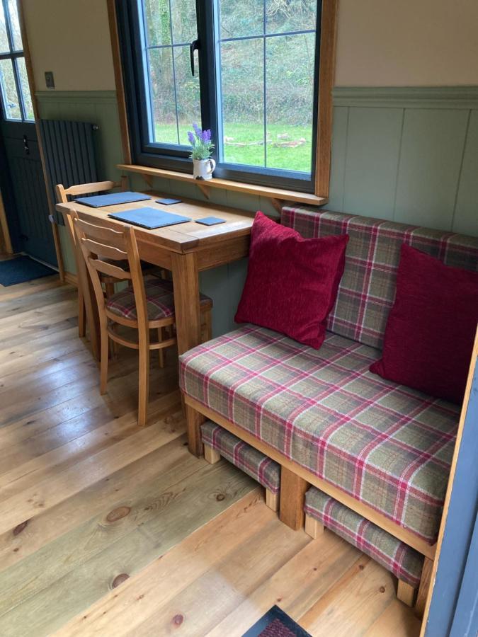 Brook The Shepherd Hut ซัลทาช ภายนอก รูปภาพ